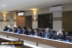 نشست رییس نهاد نمایندگی مقام معظم رهبری در دانشگاه ها با روسای دانشگاه های استان یزد 4