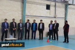 حضور مدیر استانی و مسئولین دانشگاه فرهنگیان در تمرینات تیم ورزش های همگانی پردیس شهیدان پاک نژاد یزد
 3