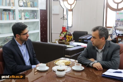 دیدار مشاور جوان استاندار با سرپرست دانشگاه فرهنگیان استان یزد