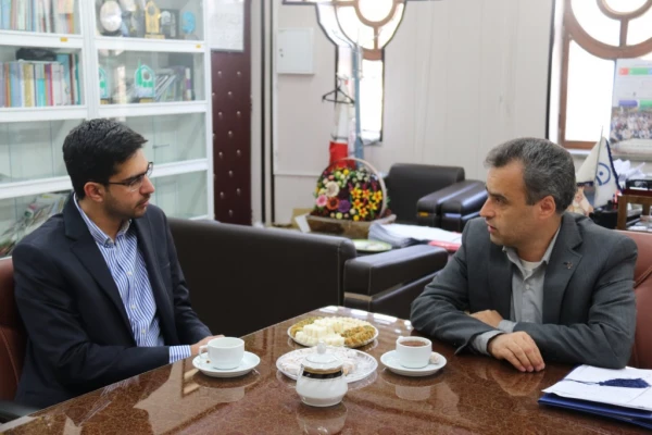 دیدار مشاور جوان استاندار با سرپرست دانشگاه فرهنگیان استان یزد
 2