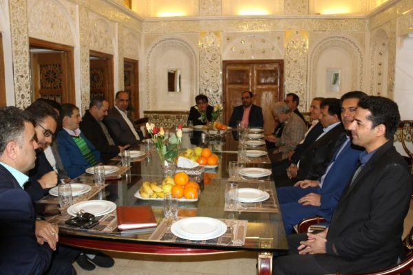 برگزاری جلسه هم اندیشی اساتید پردیس های دانشگاه فرهنگیان استان یزد
 2