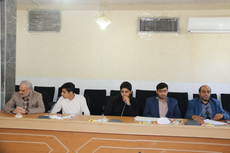 چهل ویکمین جلسه شورای فرهنگی دانشگاه فرهنگیان استان یزد برگزار شد
 3