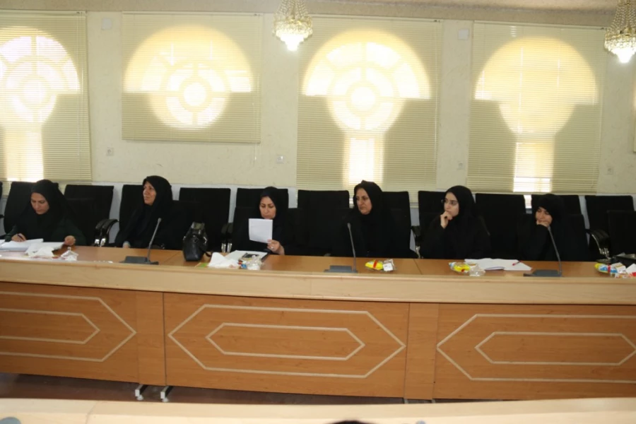 چهل ویکمین جلسه شورای فرهنگی دانشگاه فرهنگیان استان یزد برگزار شد
 6