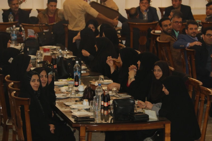 نشست صمیمانه کارکنان پردیس های استانی به منظور قدردانی از زحمات آن ها در برگزاری امتحانات نیم سال اول
 2