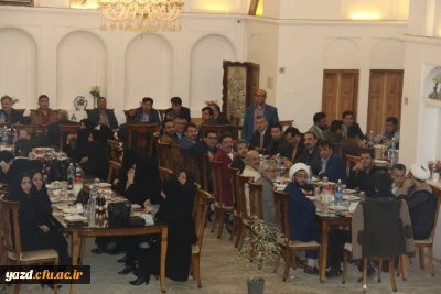 نشست صمیمانه کارکنان پردیس های استانی به منظور قدردانی از زحمات آن ها در برگزاری امتحانات نیم سال اول