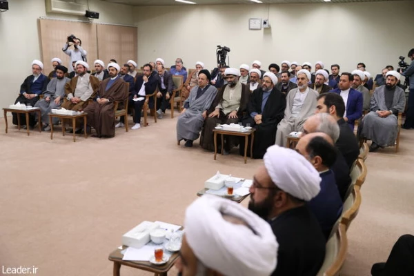 انتظار از حوزه علمیه قم برای حل ابهام ها و مشکلات دینی