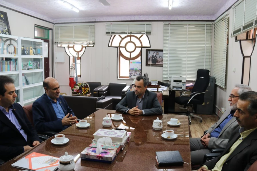 دیدار مدیر شعب بانک مسکن استان با مدیر دانشگاه فرهنگیان یزد
 5