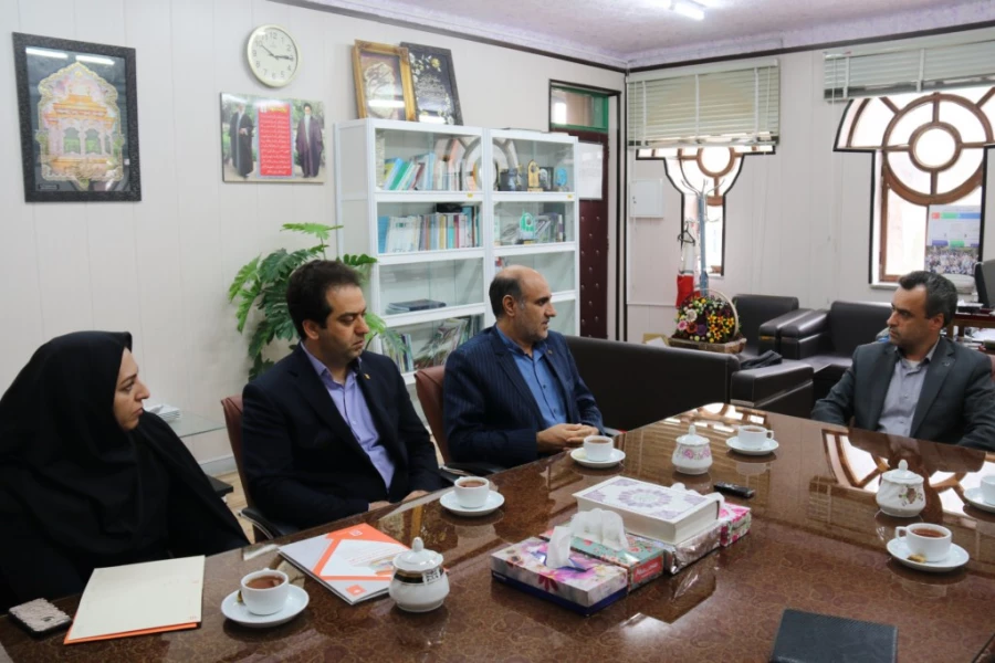 دیدار مدیر شعب بانک مسکن استان با مدیر دانشگاه فرهنگیان یزد
 6