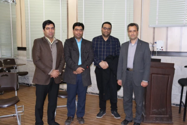 برگزاری نشست اعضای گرو ه های آموزشی استان یزد
 7