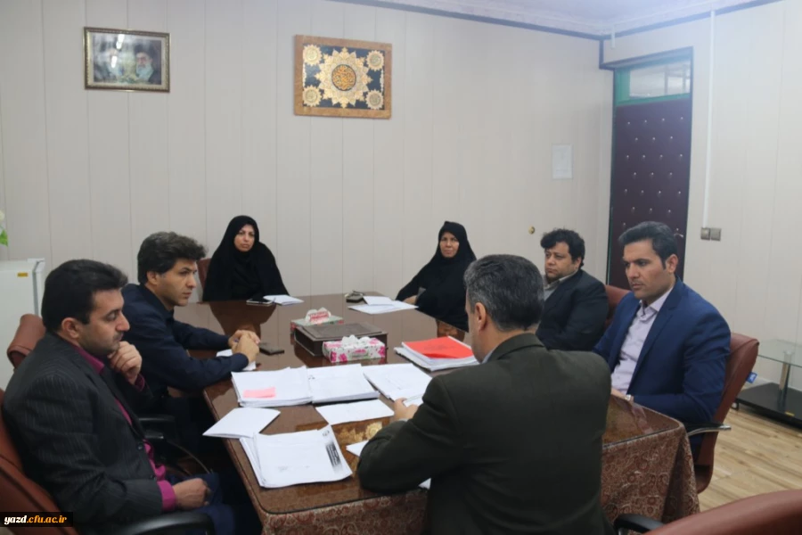 نشست مدیر استانی دانشگاه فرهنگیان با کارکنان حوزه آموزش‎ و پژوهش پردیس شهیدان پاک نژاد یزد
 2