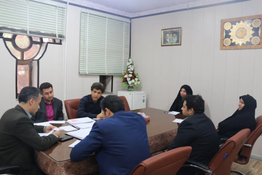 نشست مدیر استانی دانشگاه فرهنگیان با کارکنان حوزه آموزش‎ و پژوهش پردیس شهیدان پاک نژاد یزد
 3