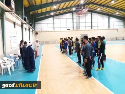 مسابقه جام چهلمین فجر انقلاب اسلامی بین حوزه و دانشگاه برگزار شد.