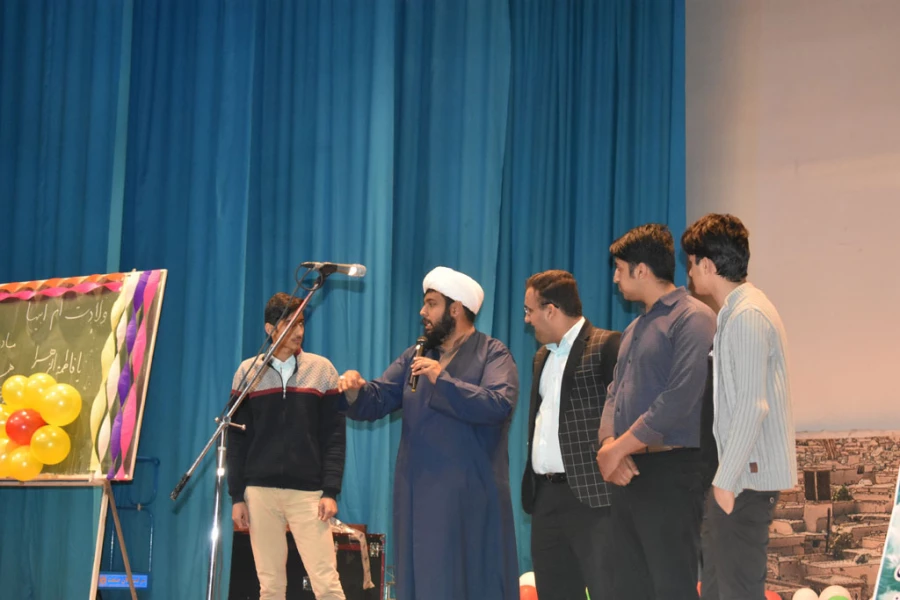 جشن بزرگ میلاد با سعادت اسوه تقوی وفضیلت حضرت صدیقه طاهره فاطمه زهرا (سلام الله علیها) برگزارشد