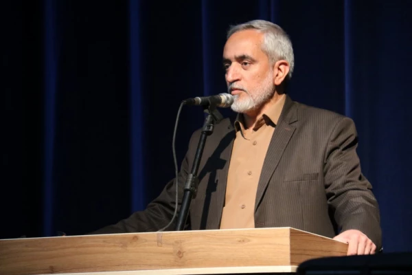 برگزاری جلسه فرهنگی در دانشگاه فرهنگیان یزد با حضور مدیر کل آموزش و پرورش استان

 4