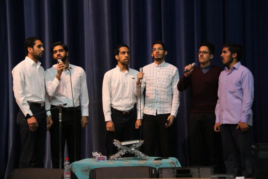 برگزاری جلسه فرهنگی در دانشگاه فرهنگیان یزد با حضور مدیر کل آموزش و پرورش استان

 9