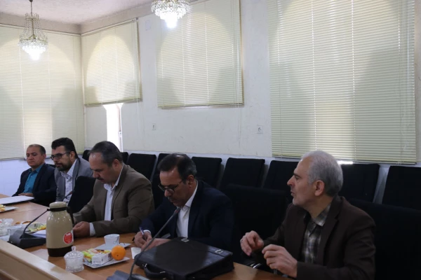 نشست هم اندیشی استادان دانشگاه فرهنگیان استان یزد برگزار شد.