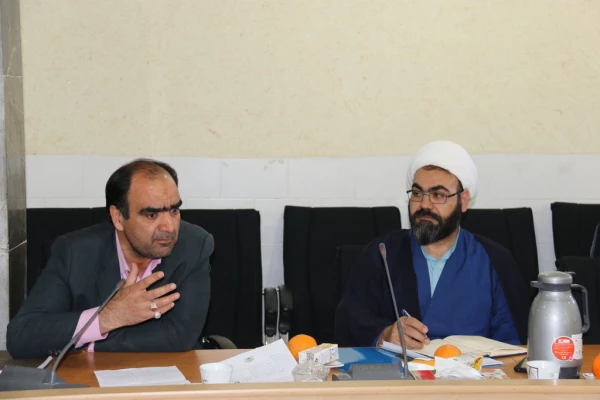 نشست هم اندیشی استادان دانشگاه فرهنگیان استان یزد برگزار شد.