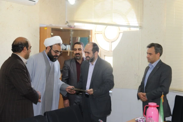 برگزاری مراسم تودیع و معارفه مسئول حراست دانشگاه فرهنگیان یزد
 16