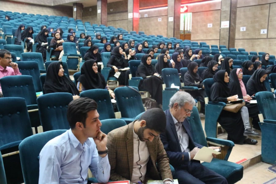 برگزاری کارگاه آموزشی روش تدریس و بررسی کتب ریاضی ابتدایی در دانشگاه فرهنگیان یزد
 7