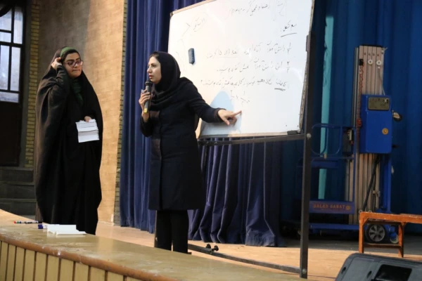 برگزاری کارگاه آموزشی روش تدریس و بررسی کتب ریاضی ابتدایی در دانشگاه فرهنگیان یزد
 8