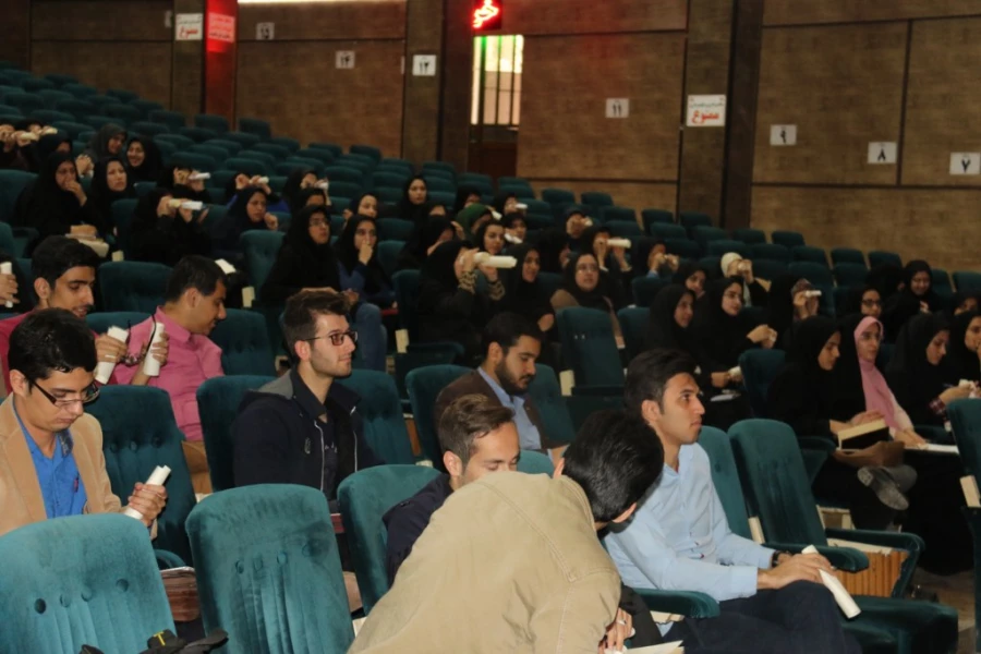 برگزاری کارگاه آموزشی روش تدریس و بررسی کتب ریاضی ابتدایی در دانشگاه فرهنگیان یزد
 10