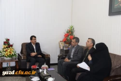 در دیدار مسئولین دانشگاه فرهنگیان استان با معاون سیاسی امنیتی استانداری یزد مطرح شد:

اعلام حمایت معاون سیاسی امنیتی استانداری یزد از رسالت های دانشگاه فرهنگیان 5