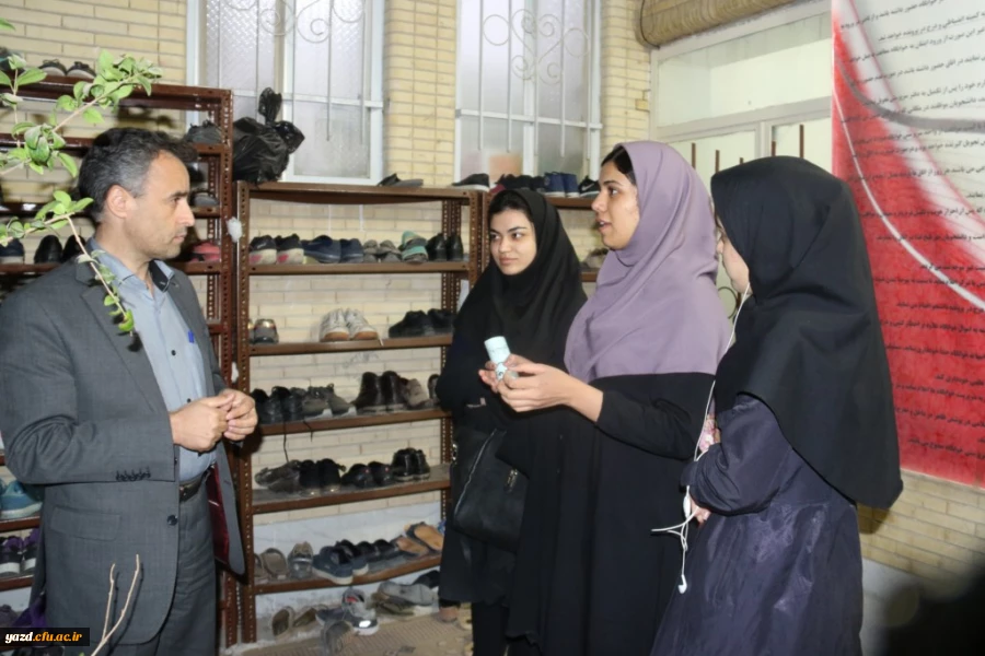 بازدید سرزده مدیر امور پردیس های استان یزد از مجموعه خوابگاهی پردیس فاطمه الزهرا (س) 
 2