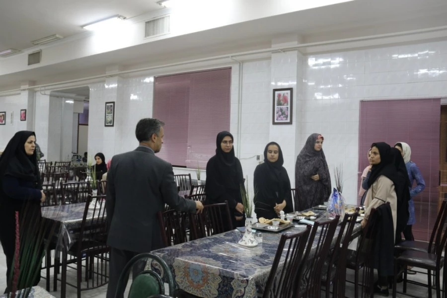 بازدید سرزده مدیر امور پردیس های استان یزد از مجموعه خوابگاهی پردیس فاطمه الزهرا (س) 
 4