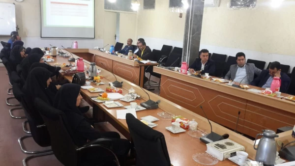 برگزاری دوره تخصصی بالندگی " سند تحول بنیادین آموزش و پرورش " در دانشگاه فرهنگیان یزد (ویژه اساتید)
 6