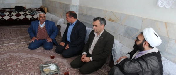 دیدار مسئولین دانشگاه فرهنگیان یزد از همکاران پیشکسوت در آستانه سال جدید
 2