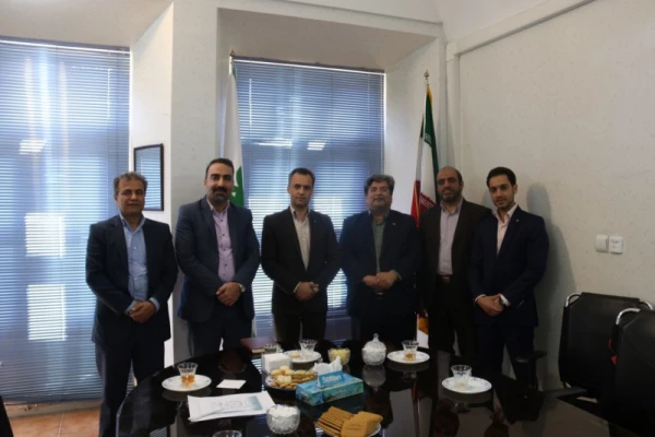 در راستای برگزاری جشنواره کشوری فرهنگی دانشجومعلمان دانشگاه فرهنگیان برگزار شد:

جلسه هماهنگی دانشگاه فرهنگیان یزد با کانون پرورش فکری استان
 7