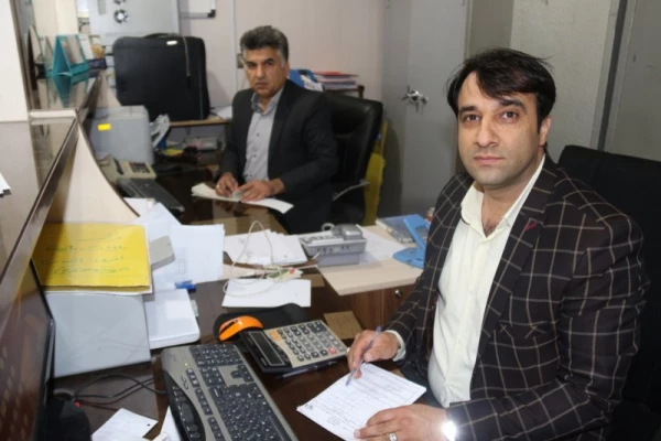 فعالیت شبانه روزی همکاران امور مالی و اداری در هفته پایانی سال 1397 به روایت تصویر
 2