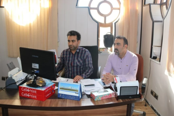 فعالیت شبانه روزی همکاران امور مالی و اداری در هفته پایانی سال 1397 به روایت تصویر
 5