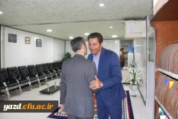 در اولین روز کاری سال جدید انجام شد:

دیدار مدیر استانی دانشگاه فرهنگیان یزد با کارکنان واحدهای مختلف پردیس شهیدان پاک نژاد 
 11