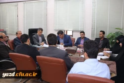 برگزاری نشست مدیر استانی دانشگاه فرهنگیان یزد با کارمندان حوزه معاونت آموزشی، پژوهشی و فرهنگی پردیس شهیدان پاک نژاد در اولین روز کاری سال جدید
 2