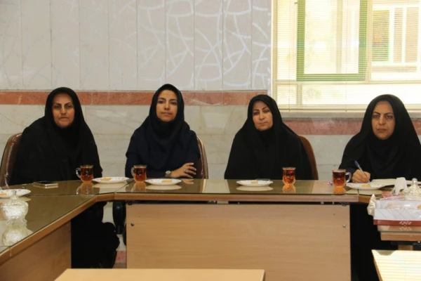 در دومین روز کاری سال جدید انجام شد:

 3