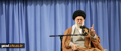 رهبر معظم انقلاب اسلامی در دیدار جمعی از پاسداران و خانواده های آنان به مناسبت روز پاسدار:
گربه رقصانی آمریکا علیه سپاه به جایی نخواهد رسید