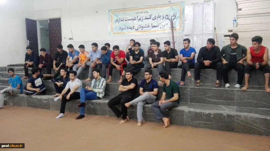 برگزاری مسابقات پرس سینه دانشجو معلمان پردیس شهیدان پاک نژاد یزد
 5