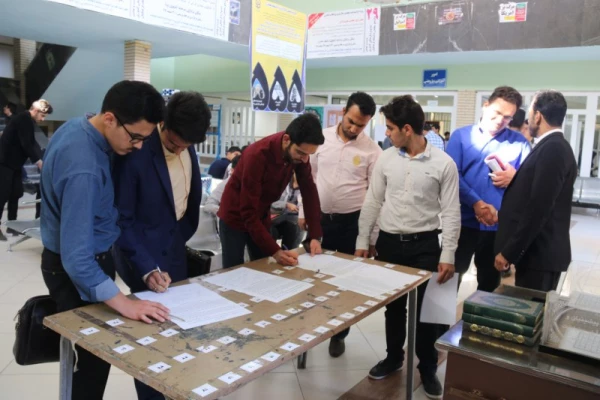 محکومیت اقدام آمریکا علیه سپاه پاسداران انقلاب اسلامی از سوی دانشگاه فرهنگیان استان یزد
 8