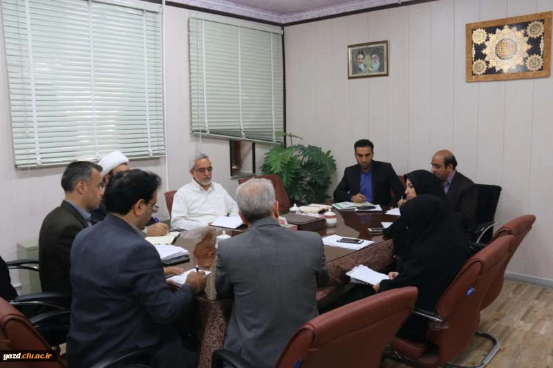 یست و نهمین جشنواره فرهنگی و اجتماعی در بخش های ادبی، پژوهشی و نرم افزار به میزبانی دانشگاه فرهنگیان یزد برگزار می شود.
 2