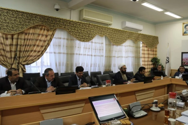 " آیین نامه داخلی کمیته استانی هیئت امنای دانشگاه فرهنگیان"،  " تشکیل کمیته پیگیری جهت شناسایی مکان مناسب و انتقال پردیس فاطمه الزهرا (س) "و " پیگیری اختصاص زمین مناسب در راستای اجرایی شدن طرح جامع معماری دانشگاه"

در جلسه هیئت امنای دانشگاه فرهنگیان یز