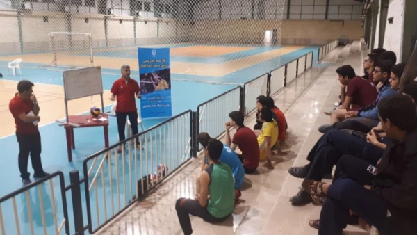 گزارش برگزاری کارگاه آموزشی قوانین و مقررات والیبال و برگزاری  مسابقات والیبال در یردیس شهیدان پاک نژاد یزد - فروردین 98
 2