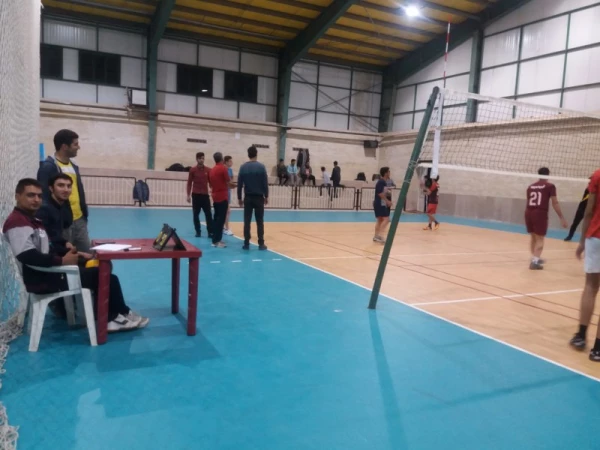 گزارش برگزاری کارگاه آموزشی قوانین و مقررات والیبال و برگزاری  مسابقات والیبال در یردیس شهیدان پاک نژاد یزد - فروردین 98
 5