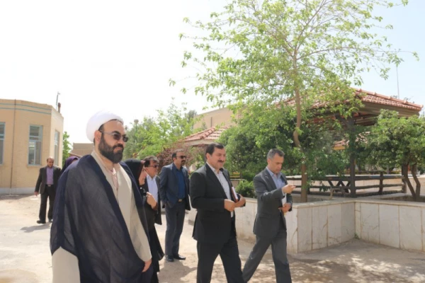 بازدید معاون طرح و برنامه و توسعه منابع دانشگاه فرهنگیان از پردیس فاطمه الزهرا (س) یزد
 2