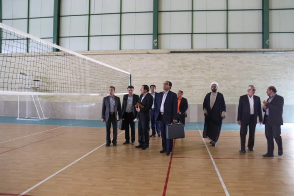 نشست هم اندیشی اساتید و کارکنان پردیس شهیدان پاک نژاد یزد با دکتر خاکی معاونت محترم طرح و برنامه و توسعه منابع دانشگاه فرهنگیان 
 8