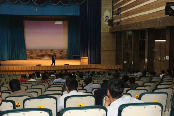 همایش ساعت فرهنگی با حضور دانش آموختگان موفق پردیس شهیدان پاک نژاد:

تجارب ارزنده، باید ها و نباید های دانشجو معلمی 
 4