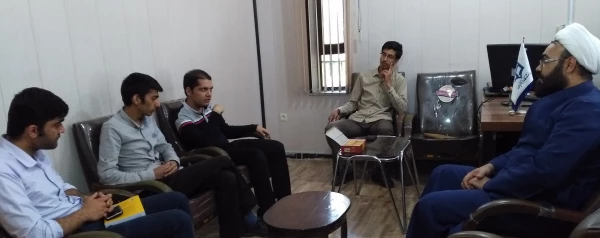 راهکارهای عملیاتی نمودن بیانیه گام دوم انقلاب