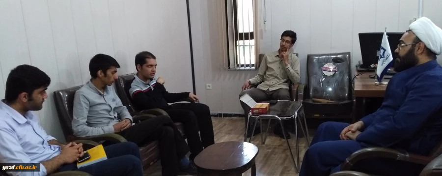 راهکارهای عملیاتی نمودن بیانیه گام دوم انقلاب