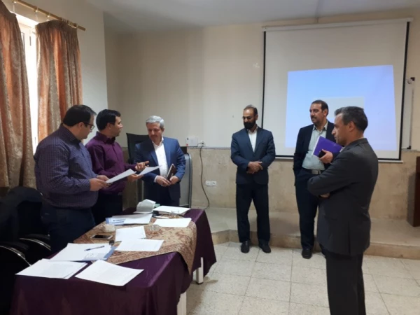 در مرکز آموزش عالی شهیدان مزیدی برگزار شد: 

مسابقات بخش پژوهشی و نرم افزار بیست و نهمین مرحله کشوری جشنواره فرهنگی دانشجومعلمان دانشگاه فرهنگیان 9