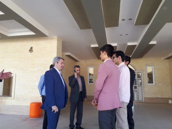 در مرکز آموزش عالی شهیدان مزیدی برگزار شد: 

مسابقات بخش پژوهشی و نرم افزار بیست و نهمین مرحله کشوری جشنواره فرهنگی دانشجومعلمان دانشگاه فرهنگیان 15